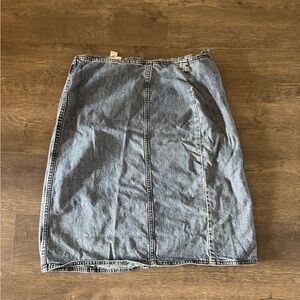 Classic Denim Skirt